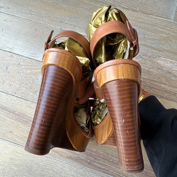 Michael Kors Josephine Wedge - Picture 6 of 8